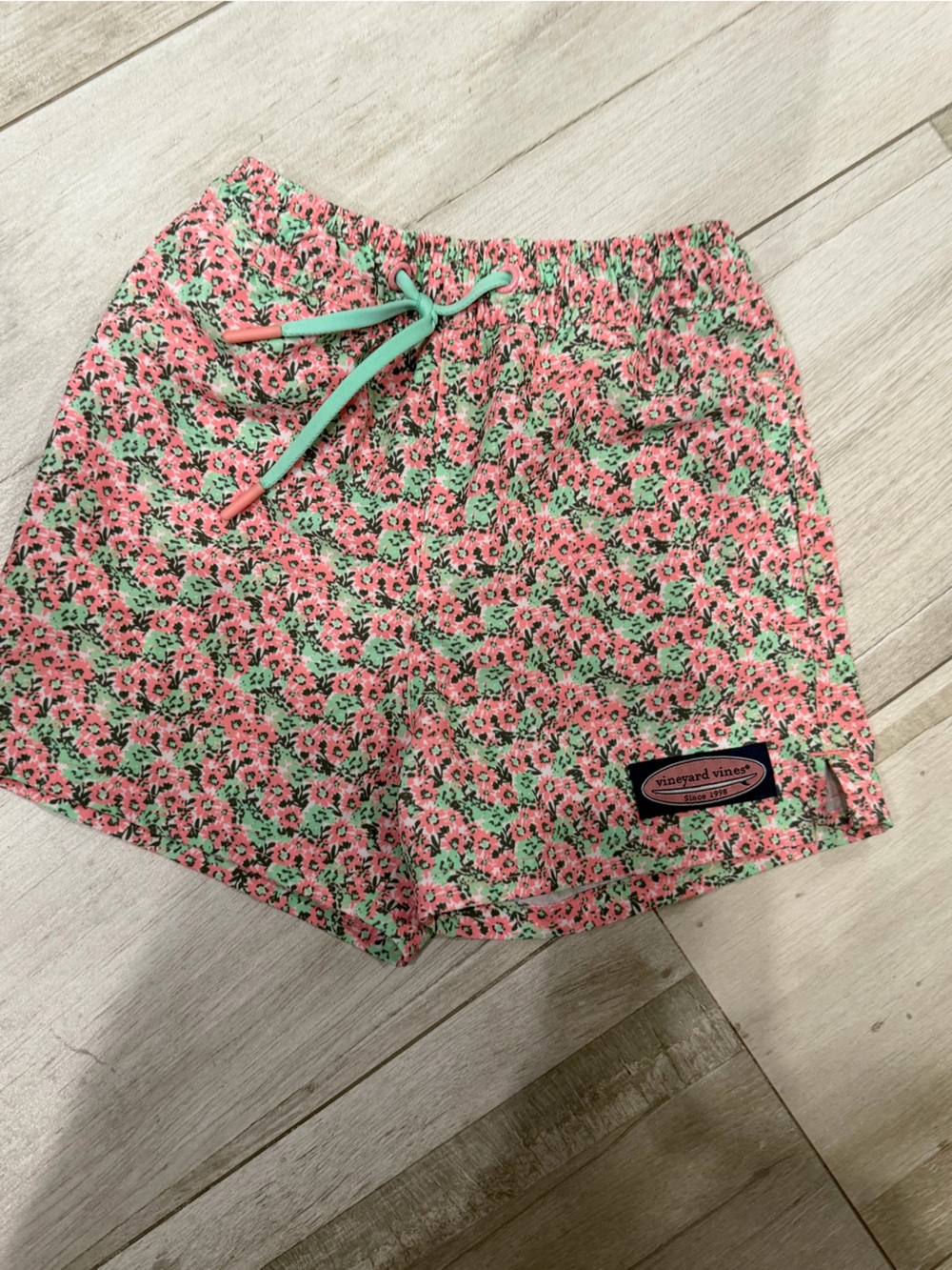 Vineyard Vines boys swim shirts Pink & Green Floral Drawstring kids Shorts
